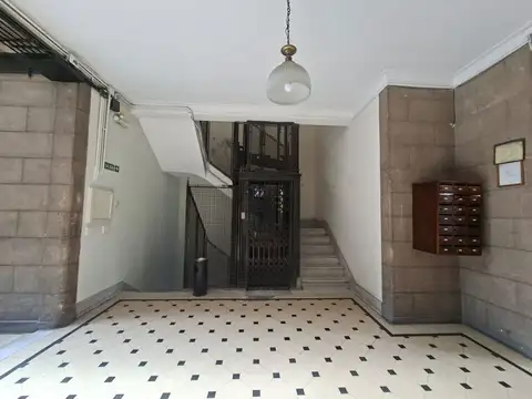 Avenida Rivadavia 1200