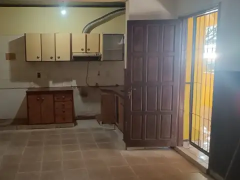Vendo casa cercana a la rotonda y el jardin Botanico