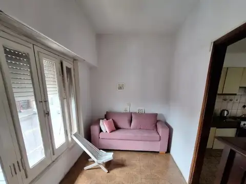 PH DE 5 AMBIENTES CON FONDO PARQUIZADO CON PILETA