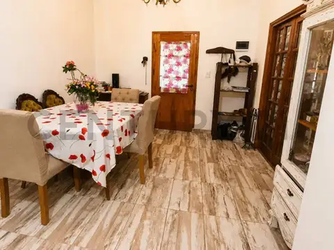 San Jorge 4300, Piso 0