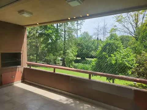 Departamento 3 ambientes  Villa del Lago PILAR Vista Lago gran balcon