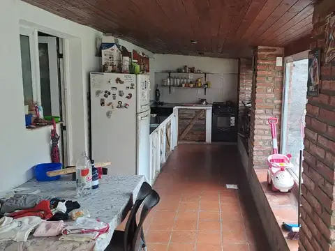 CASA EN VENTA EN TRES CERRITOS