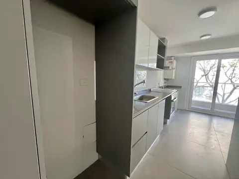 Departamento en Venta en Flores, USD 249.000