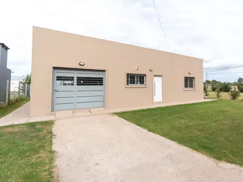 Casa en Venta en Arana, USD 85.000