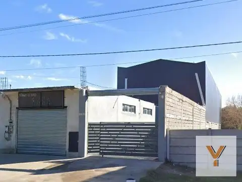 Local en venta - 2 Ambientes - Depósito - 700Mts2 - La Plata