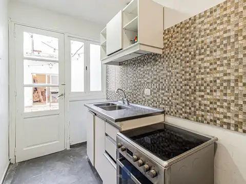 Depto Tipo Casa 2 ambientes con 1 baño