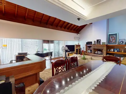 Casa en Venta de 5 dormitorios