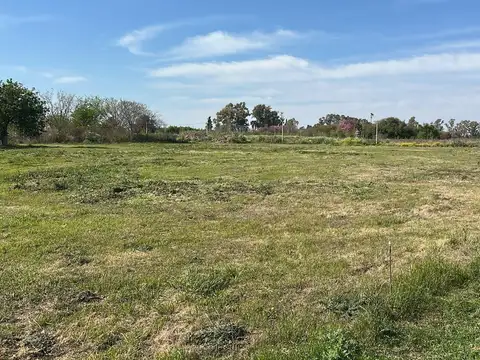 Terreno en Venta en Miramar, USD 60.000