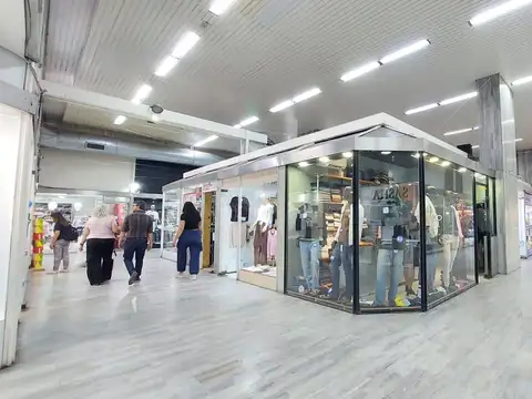 Cordoba al 955 Galeria del Paseo