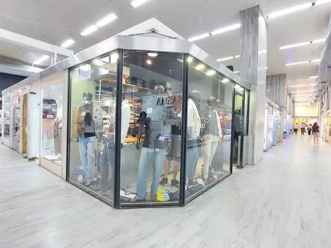 Cordoba al 955 Galeria del Paseo