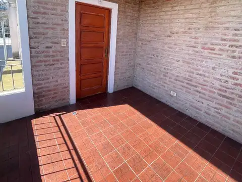 Libertad 700