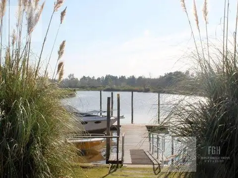 Terreno en Venta de 903,0 m2