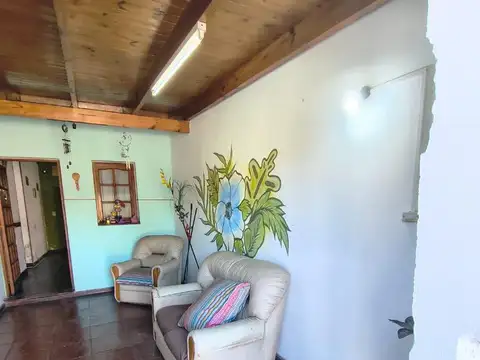 Casa 3 ambientes con 1 baño