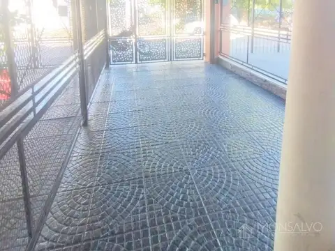 Depto Tipo Casa en Venta de 3 dormitorios