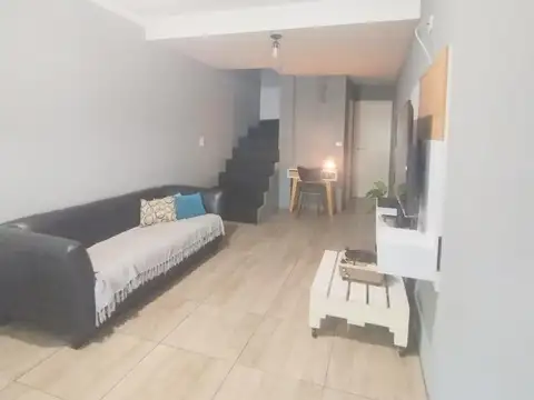Depto Tipo Casa en Venta en Villa Ballester, USD 132.000