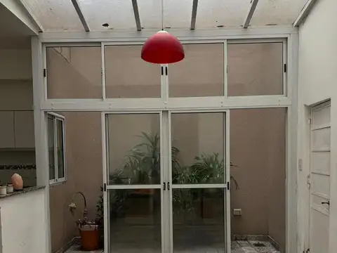 Depto Tipo Casa en Venta 40 años