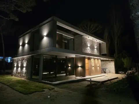 Cod 1040 – Casa Lomas de Valeria en 2 plantas (20)