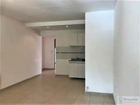 Departamento en Alquiler en Del Viso, $ 700.000