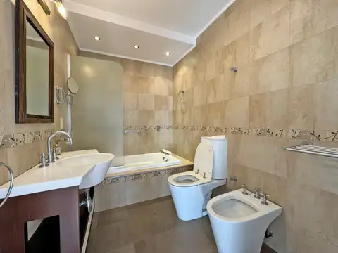 Casa en Venta en Pichincha, USD 198.000