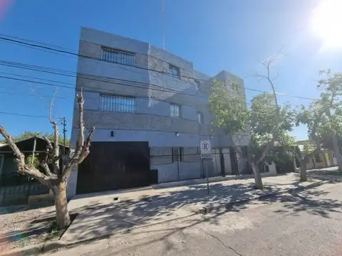 Oficina en Venta con 1 cochera