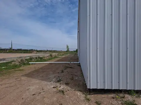Galpon en Venta en Berazategui, USD 2.600.000