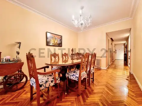VENTA DEPARTAMENTO 4 AMBIENTES CON DEPENDENCIA EN RECOLETA