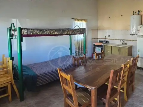 Casa 3 ambientes con 2 baños