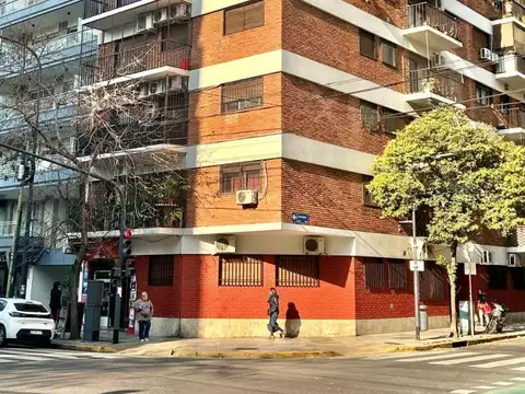 3 amb PB al frente con patio