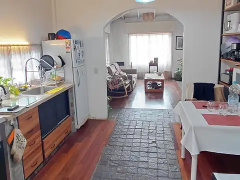 Casa en Venta con 1 cochera