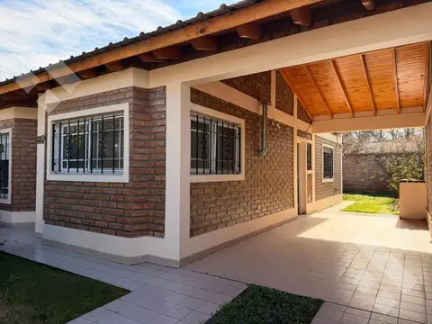 Casa en Venta con 1 cochera