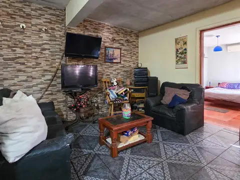 Casa en venta c/ cochera en Maroñas