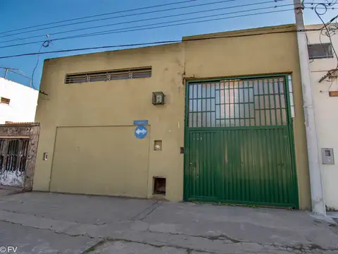 Julio A. Roca al 400