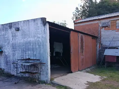VENTA CASA 2 DOMIS SAN NICOLAS