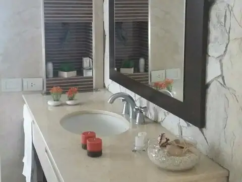 Casa en Venta en Pilar, USD 300.000