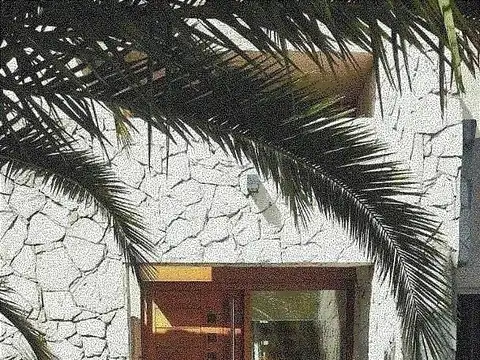 Casa en Venta en Pilar, USD 300.000