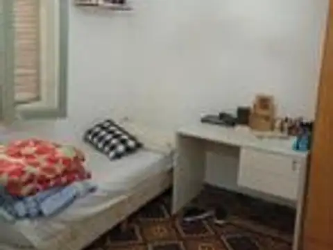 CASA 2 AMBIENTES EN PLANTA BAJA