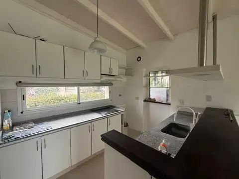Casa en Alquiler de 4 dormitorios