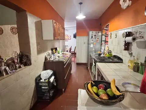 VENTA CASA 3 DORMITORIOS ZONA AV AMERICA