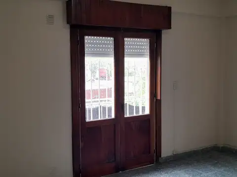 Justo Antonio Suárez 7000, Piso 2