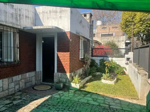 Venta Casa 3 amb Beccar Jardin Fondo Pileta