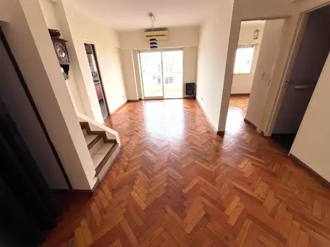 Venta Dto 2 amb dúplex 93 m2Almagro TERRAZA PROPIA