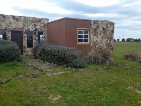 Casa en venta - 3 Dormitorios 2 Baños - 1000mts2 - San Clemente Del Tuyu