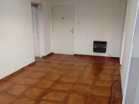 Departamento en Alquiler en Quinta Sección, $ 600.000