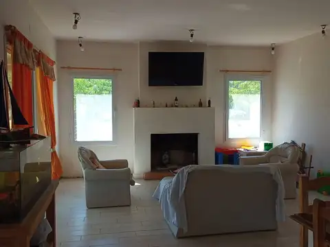 HERMOSA CASA