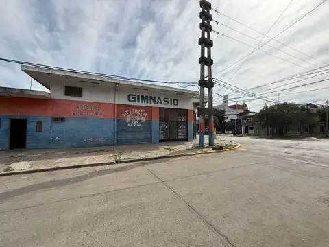 Local en Venta 40 años