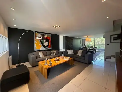 Departamento 4 ambientes con 3 baños
