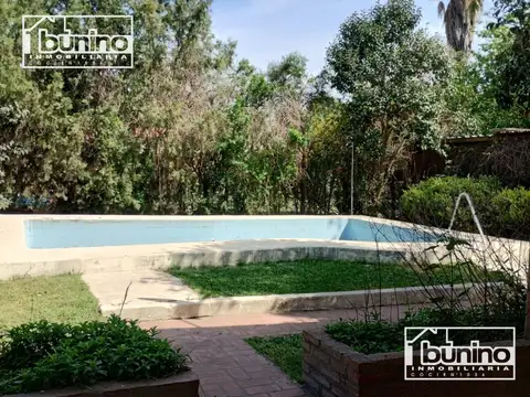 Casa 3 ambientes con 2 baños