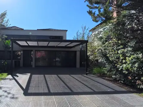 Casa en Venta de 4 dormitorios