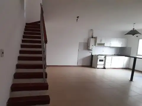 Depto Tipo Casa en Venta de 1 dormitorio