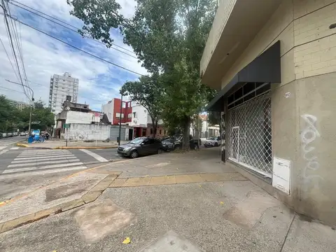 ALQUILER VILLA URQUIZA LOCAL O DEPOSITO